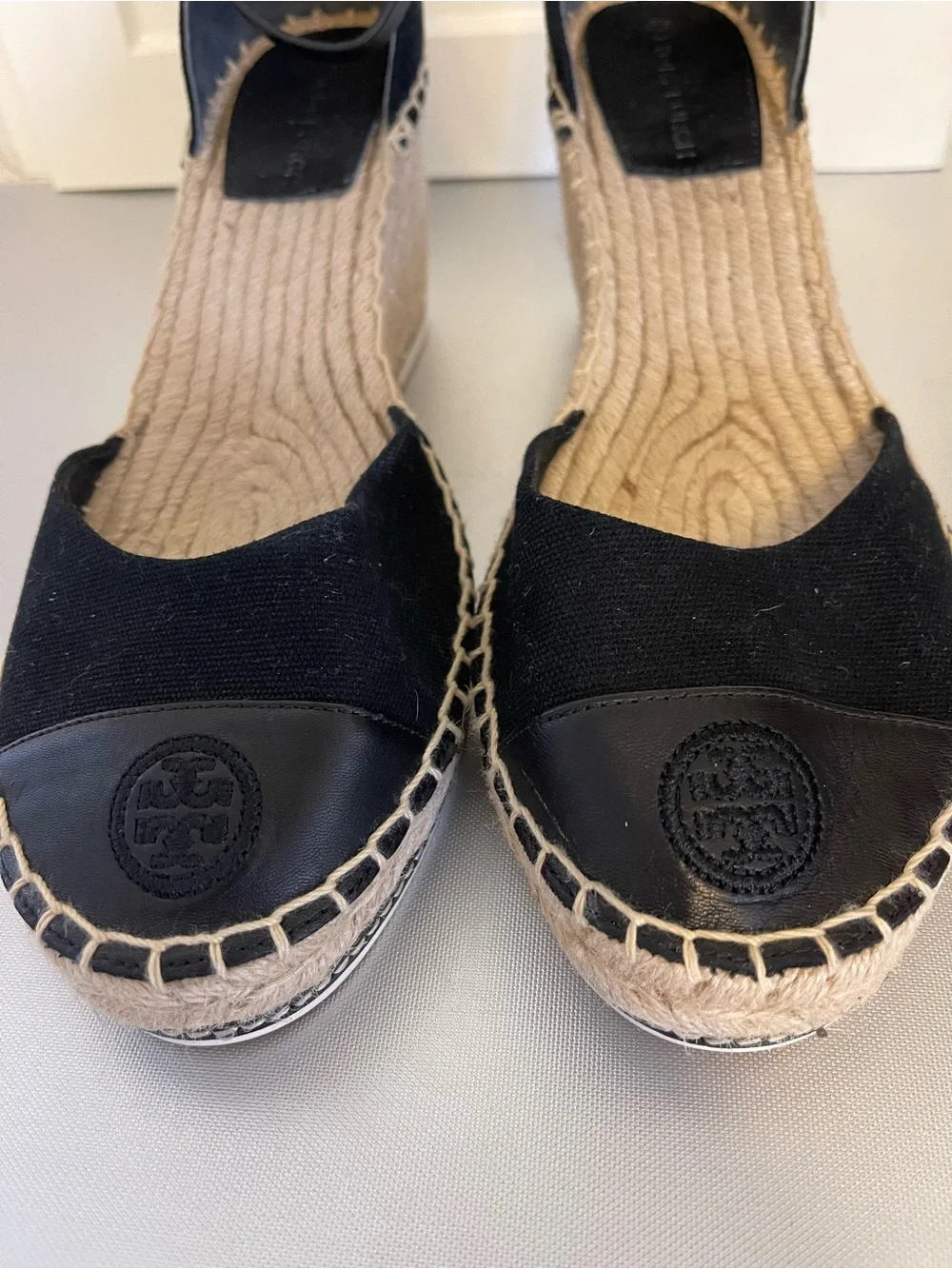 Tory Burch Black Espadrille Wedge Nappa Sandals w/ Ankle Strap Color Block Sz 11